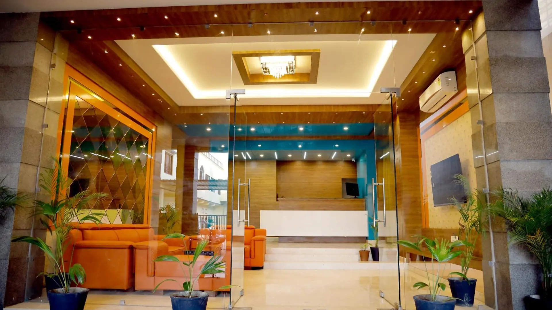 ***  Hotel The Urban Dream Udajpur Indie